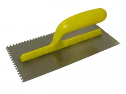 Гладилка 130х280 мм зуб 4х4 мм Энкор 9905 купить в Нягани