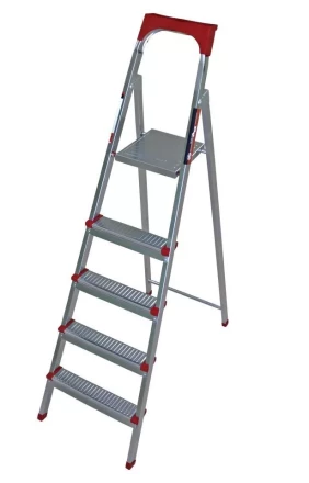 Лестница стремянка стальная 9 ступеней RedVerg RDST09 купить в Нягани