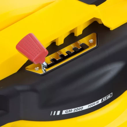 Газонокосилка электрическая Denzel GM-2000 96618 купить в Нягани