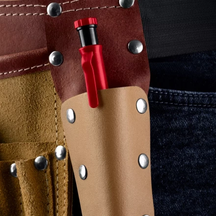 ЗУБР АСК красный, d 2,8 мм, HB, 6 сменных грифелей, автоматический карандаш (06311-3) купить в Нягани