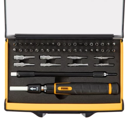 Отвертка с набором бит и торцевых головок для точных работ Denzel 7711599, гибкий привод, 48 шт, CrMo купить в Нягани