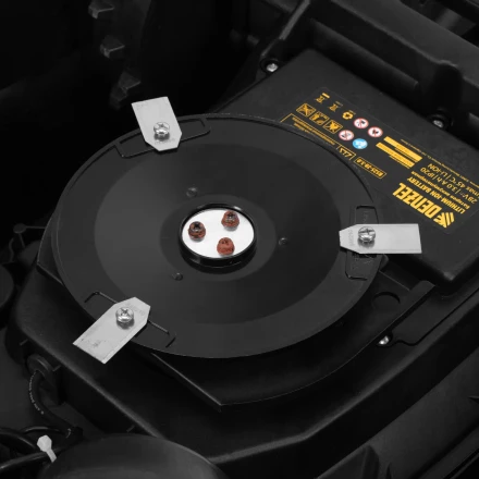 Робот-газонокосилка Grass Master 1000, ультразвуковой датчик, 3 Ач, LCD дисплей, Wi-Fi // Denzel купить в Нягани