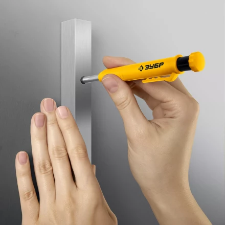 ЗУБР АСК желтый, d 2,8 мм, HB, 6 сменных грифелей, автоматический карандаш (06311-5) купить в Нягани