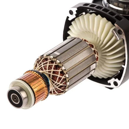 Угловая шлифмашина AG-180-2000 Denzel 26912 купить в Нягани