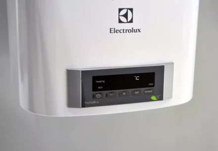 Водонагреватель ELECTROLUX EWH 100 Formax купить в Нягани
