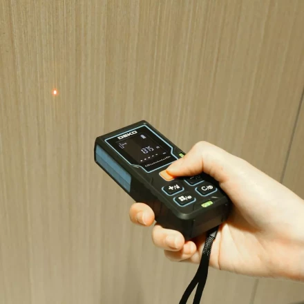 Дальномер лазерный DEKO GLE-40, 065-0240 купить в Нягани