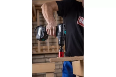 Коронка биметаллическая HAMMER Ф38х38мм 5/8&quot; BiMETALL (224-008) купить в Нягани