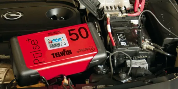 Зарядное устройство PULSE 50  6V/12V/24V Telwin купить в Нягани