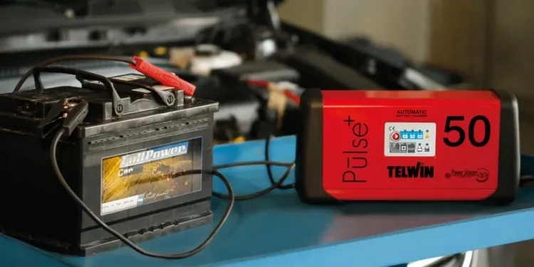 Зарядное устройство PULSE 50  6V/12V/24V Telwin купить в Нягани