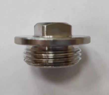 Заглушка GENERAL FITTINGS, 6-ти гранная головка с прижимной шайбой, никелированная латунь, наружная резьба, 3/4&quot; 51099-3/4 купить в Нягани