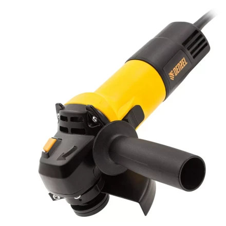 Угловая Машина шлифовальная Denzel AGH125-900 26904 купить в Нягани