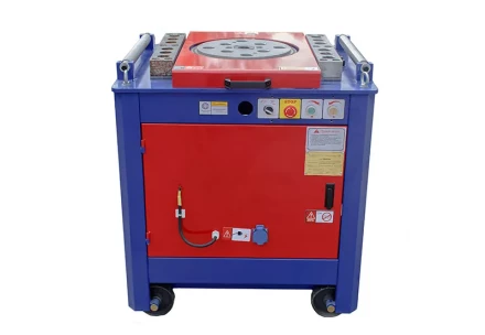 Гибщик арматуры GW42SA с доводчиком 3кВт 380В диаметр  арматуры 42 мм  810х740х880мм  368 кг VEKTOR купить в Нягани