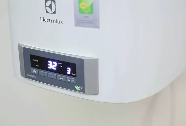 Водонагреватель ELECTROLUX EWH 80 Formax DL купить в Нягани