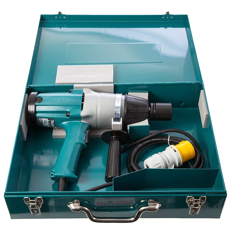 Ударный гайковерт Makita 6906 купить в Нягани