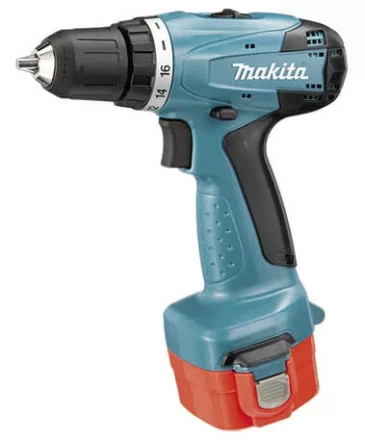 Аккумуляторная дрель-шуруповерт Makita 6271DWPE купить в Нягани