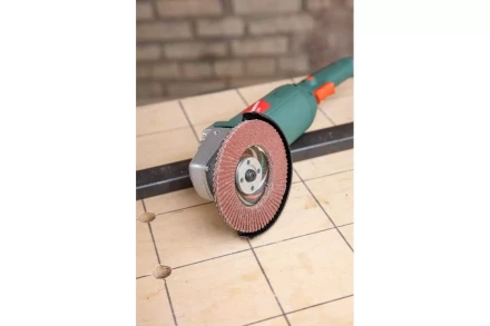 Круг Лепестковый Торцевой (КЛТ) HAMMER КЛТ 1 Ф125х22 Р40 213-016 купить в Нягани