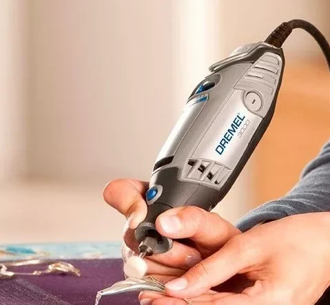 Многофункциональный инструмент 3000 S Xmas 2017 Dremel купить в Нягани