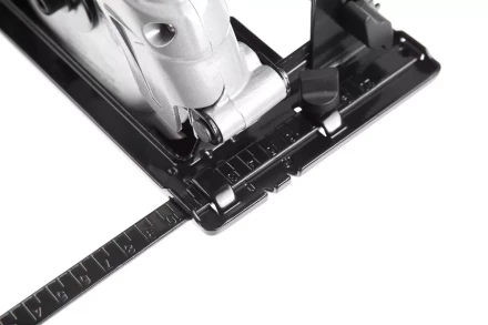 Пила циркулярная HAMMER CRP1300D купить в Нягани