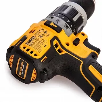 Аккумуляторная дрель DСD 791P2-QW DeWalt купить в Нягани