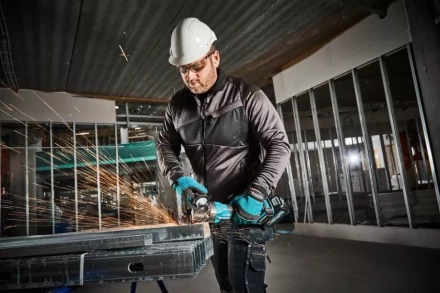 Угловая шлифовальная машина XGT Makita GA013GM101 купить в Нягани