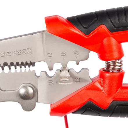 Многофункциональный стриппер КВТ WSS-03 для снятия изоляции с проводов 0.35–6.0 мм (102400) купить в Нягани