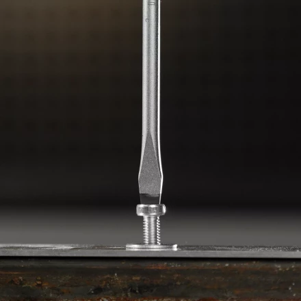 Отвертка, SL5x150 мм, S2, 3к рукоятка Denzel 121977 купить в Нягани