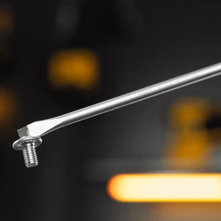 Отвертка, SL5x150 мм, S2, 3к рукоятка Denzel 121977 купить в Нягани