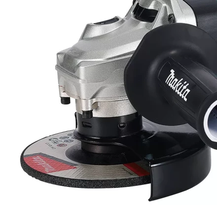 Углошлифовальная машина (болгарка) Makita GA5095X01 1900Вт, 125мм купить в Нягани