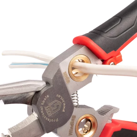 Мультитул-длинногубцы КВТ MT-03 (6 в 1) с функцией снятия изоляции и резки (102401) купить в Нягани