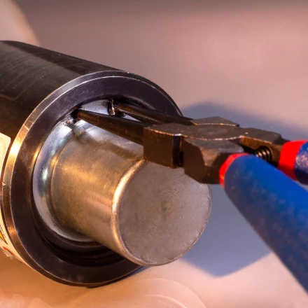 Набор съемников стопорных колец КВТ НКС-04, 140/180 мм, 4 шт. (92035) купить в Нягани