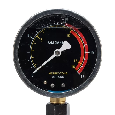 Пресс гидравлический настольный с манометром Stels 52305, 10 т купить в Нягани