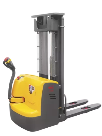 Штабелер самоходный 1,5 т 5,0 м XILIN CDDR15-III 24/200 В/Ач (сопровождаемый) 1010949 купить в Нягани