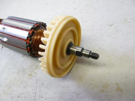 Ротор под шлиц U503-801-027 купить в Нягани