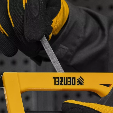 Скобы, 10 мм, для мебельного степлера, тип 53, 2000 шт. Denzel 41102 купить в Нягани