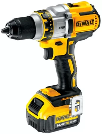 Дрель-винтоверт аккумуляторная DeWalt DCD 932 М2 купить в Нягани