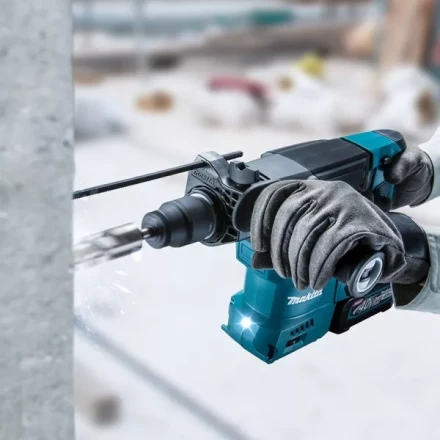 Аккумуляторный перфоратор Makita HR008GZ02 40В,  4.5Дж, без АКБ и ЗУ купить в Нягани