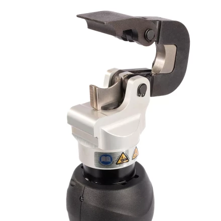 Тросорез гидравлический аккумуляторный КВТ ТРГА-25 для резки стальных тросов ? до 25 мм и стального прутка  до 12 мм (91797) купить в Нягани