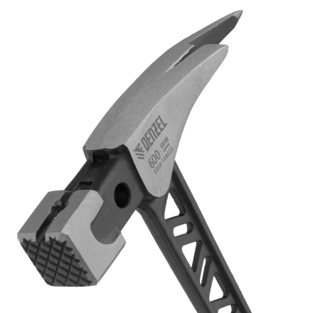 Молоток кровельщика 600 г, цельнокованый, боек с магнитом, двухкомп. обрезин. рук-ка Denzel 10623 купить в Нягани