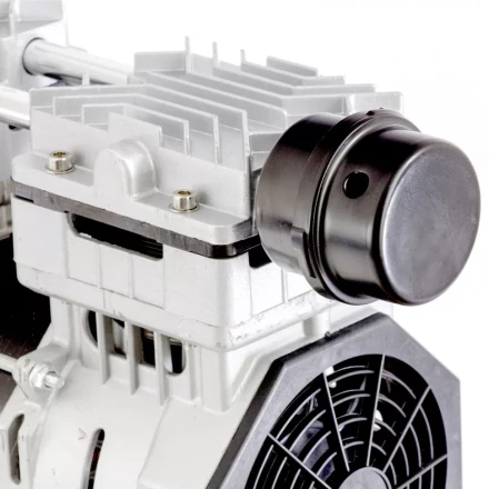 Компрессор безмаслянный Denzel DLS950/24 малошумный 58026 купить в Нягани