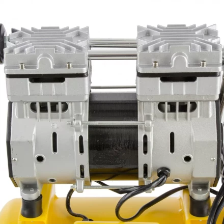 Компрессор безмаслянный Denzel DLS950/24 малошумный 58026 купить в Нягани