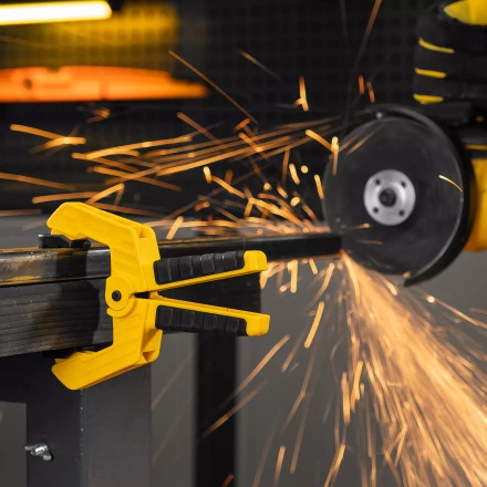 Струбцина клещеобразная Denzel, усиленная 65 х 50 мм, двухкомпонентные рукоятки, 20796 купить в Нягани