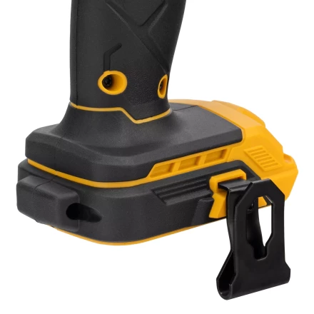 Дрель-шуруповерт аккумуляторная, бесщет.  Denzel 26141 BLDL-18-0 Li-Ion, 18 В купить в Нягани