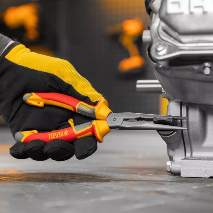 Длинногубцы прямые Denzel 17305, диэлектрические рукоятки до 1000 В, трехкомпонентные рукоятки, 205мм купить в Нягани