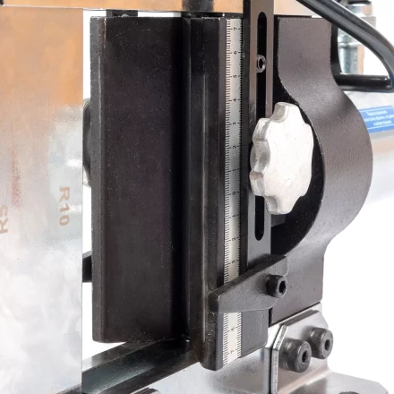 Шиногиб гидравлический КВТ ШГ-150К с радиусом гиба 5 и 10 мм для шин шириной до 150 мм (84417) купить в Нягани