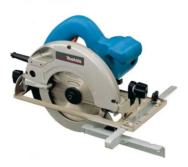 Пила дисковая (циркулярная) Makita 5603R купить в Нягани