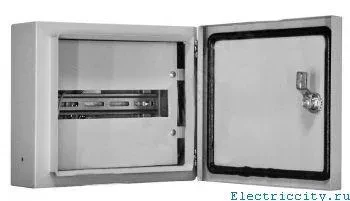 Щит распределительный навесной ЩРН-12 IP54 (250х300х120) RUCELF купить в Нягани