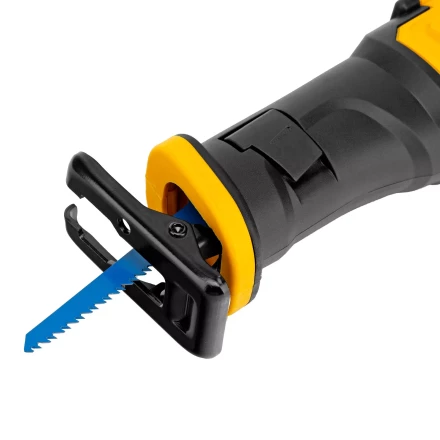 Пила сабельная аккумуляторная CRC-115, 18В Li-Ion Denzel 28465 купить в Нягани