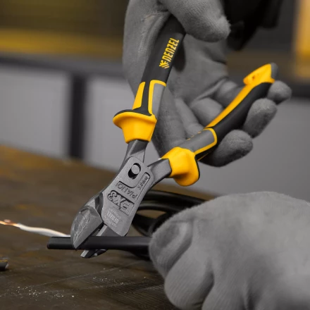 Бокорезы 215 мм Denzel 17786, усиленные, трехкомпонентные рукоятки купить в Нягани