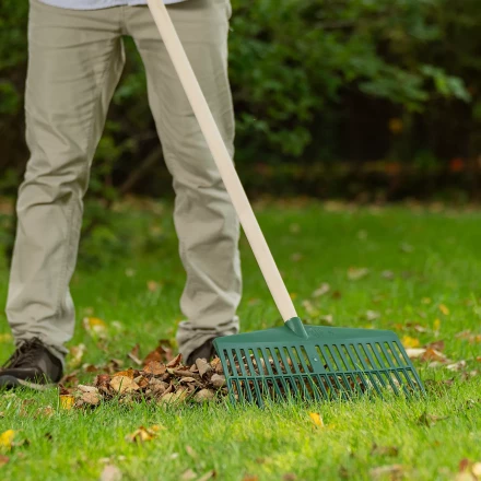 Грабли веерные пластиковые Сибртех, 420 мм, 22 плоских зуба, без черенка, Россия, 617055 купить в Нягани