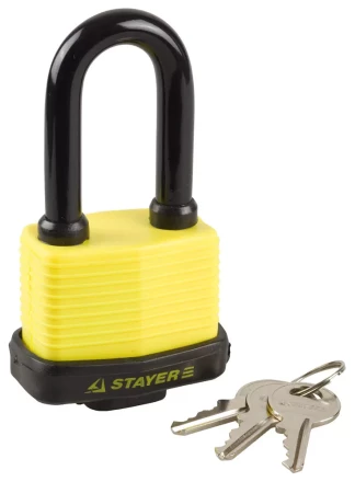 Замок STAYER &quot;MASTER&quot; навесной, всепогодный, пластиковая защита корпуса, с удлин. закален. дужкой,на карточке, 60мм 37141-50 купить в Нягани